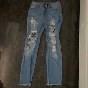 Fashion nova ripped skinny jeans